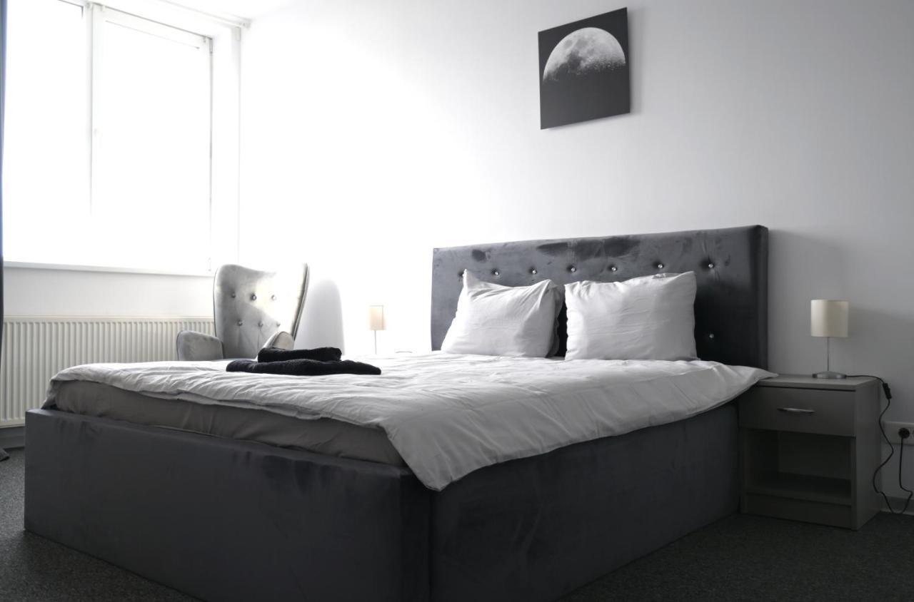 Luana Airport Apartments #8 Otopeni Exterior foto